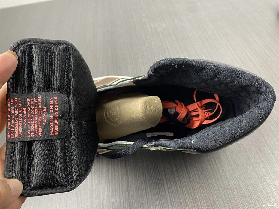 DH3097-001 Jordan Hand Air Crafted 1 1119